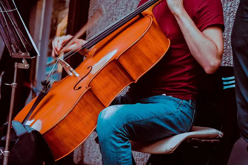 Como Gravar Seu Violoncelo em Casa: Guia Básico para Músicos